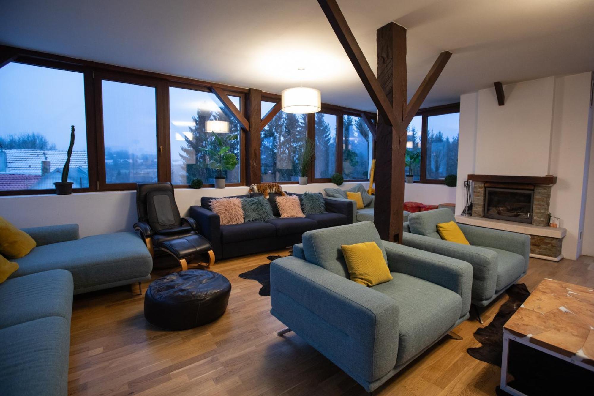 Maison De L'Amour Temesfő Kültér fotó